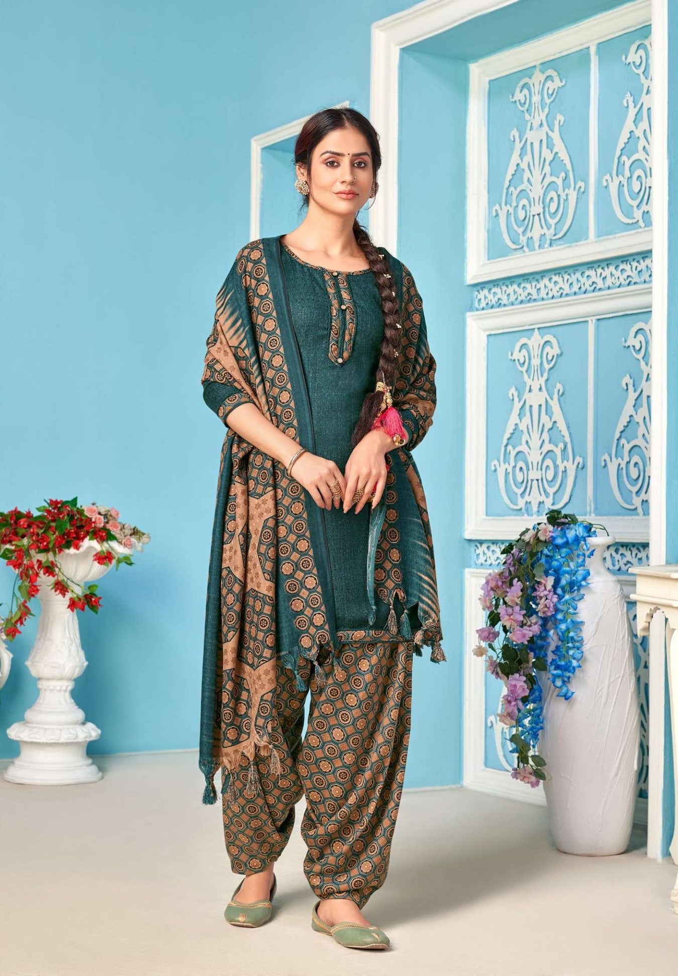 online image of woman wearing salwar suit from suit wholesale market