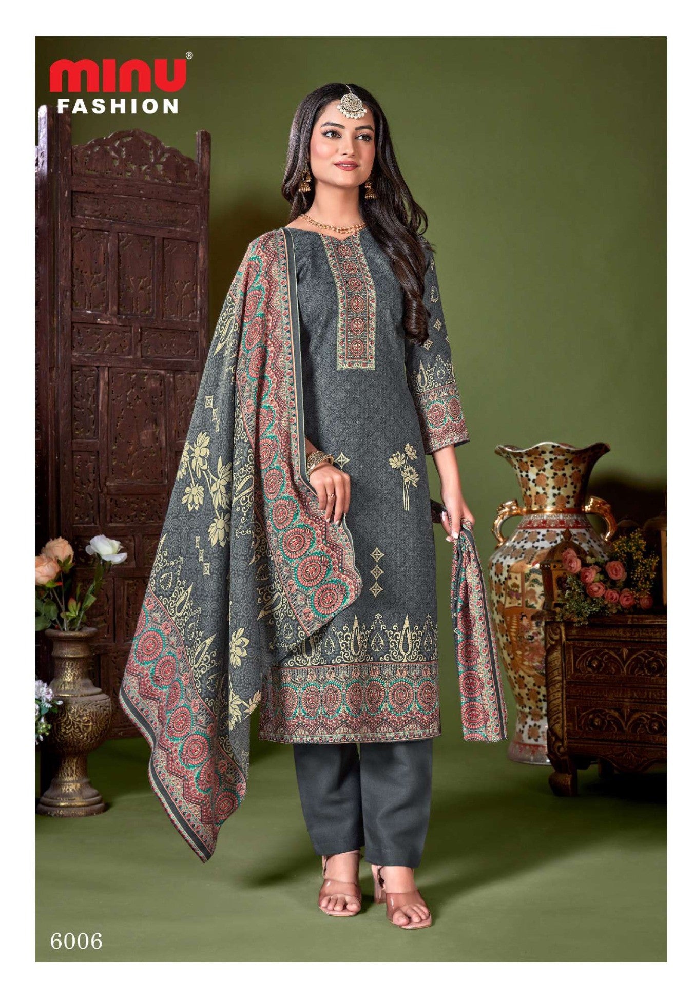 discount offers on salwar suits from ladies suit wholesale market