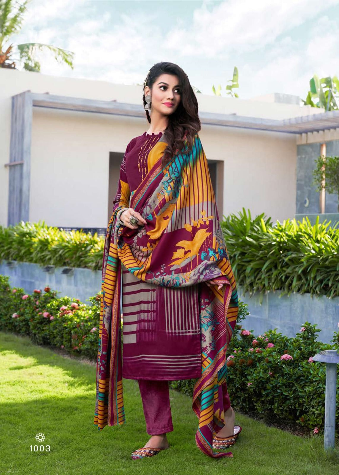 Unstitched Winter Suit Kashida (Special Rate) - 8 Pcs Set