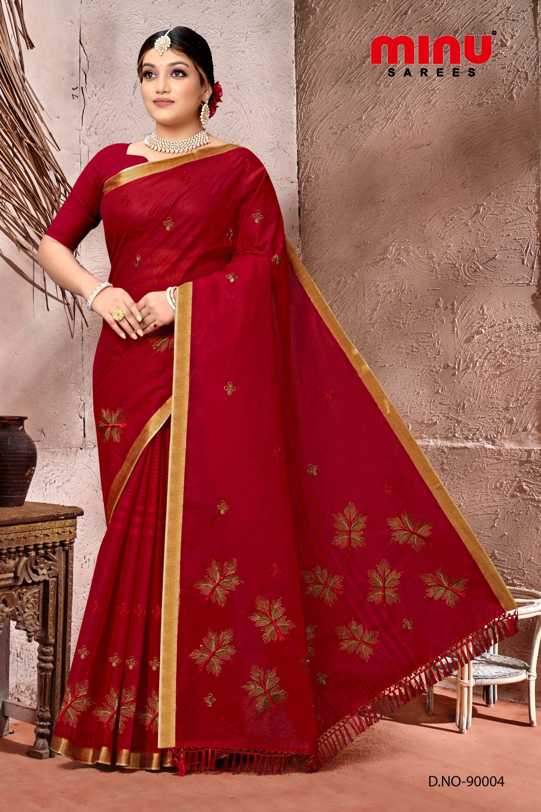 embroidered saree wearing woman online image 