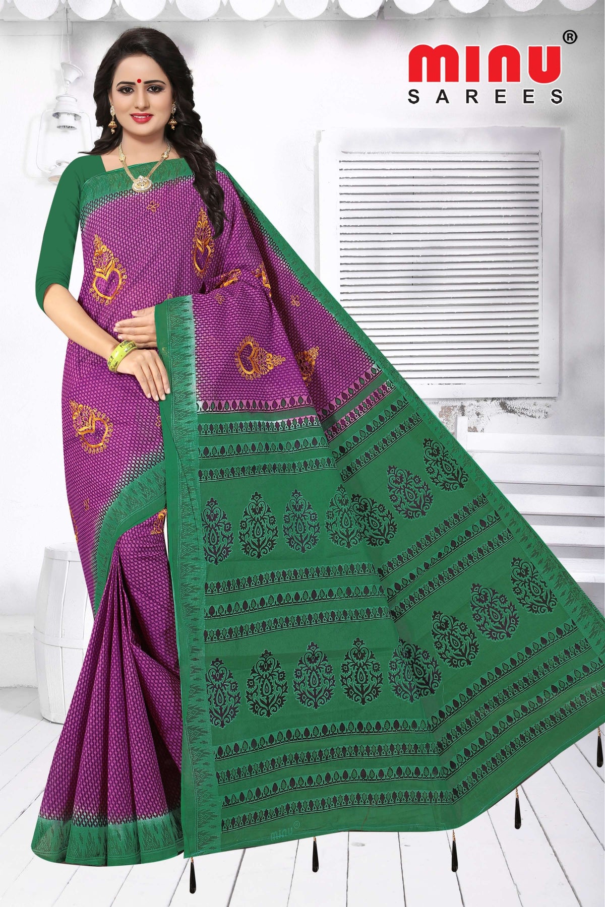 bold and classy printed cotton saree for online resell