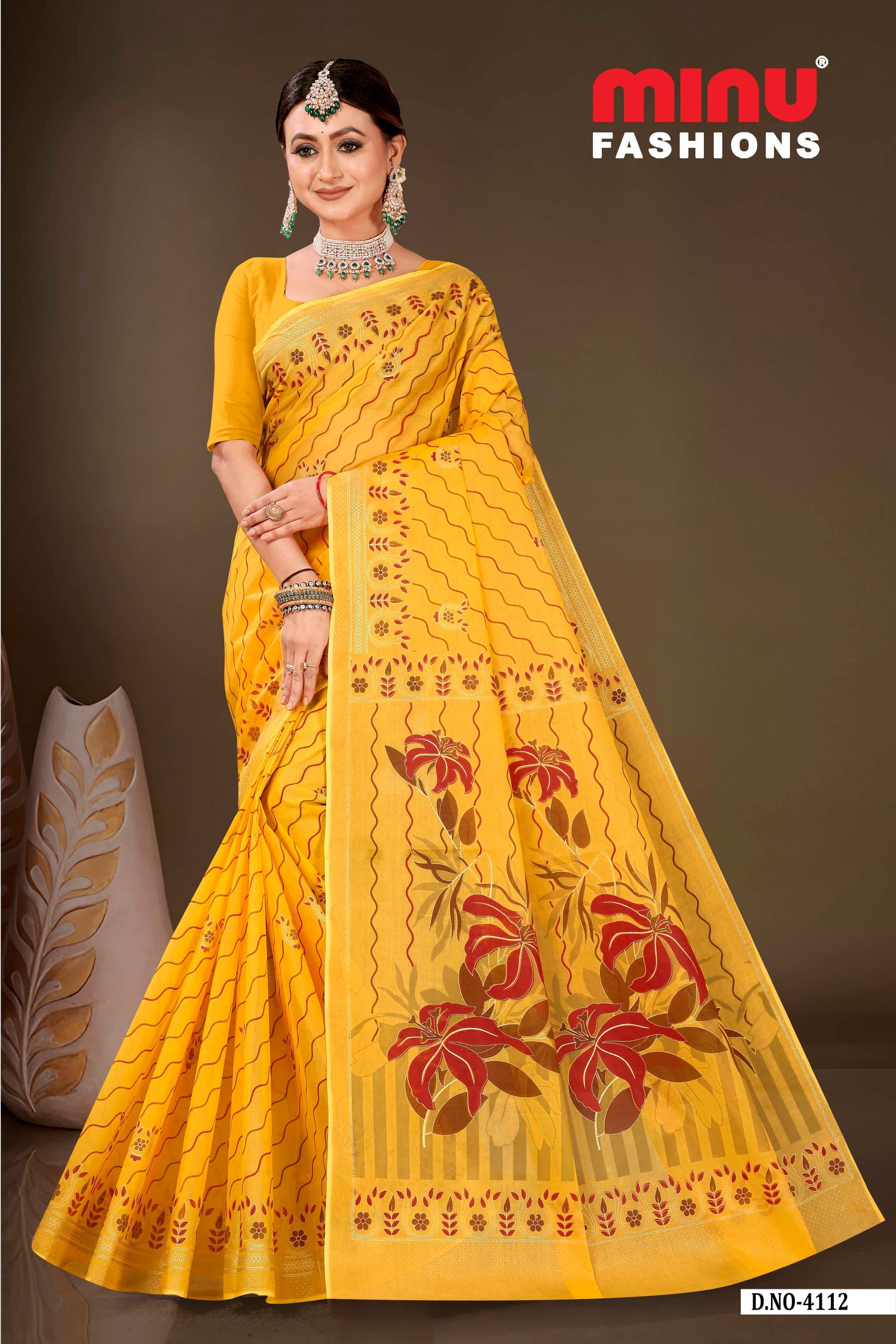 Embroidered Saree Minu Desire - 08 Pcs Set