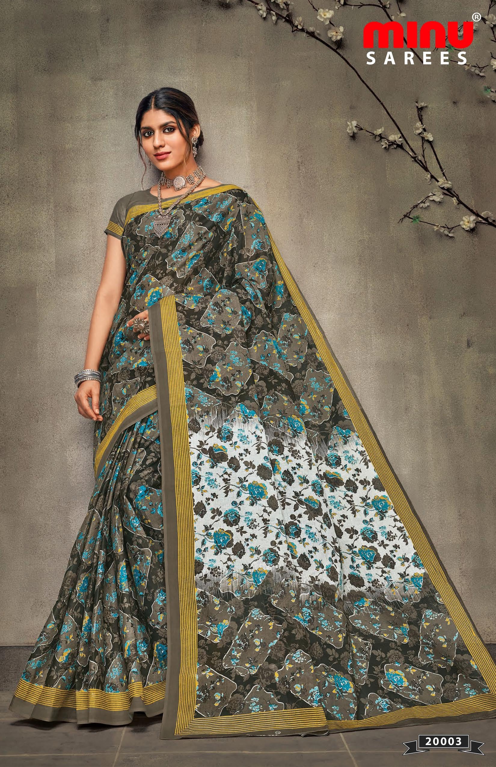 Fashionable printed saree online image