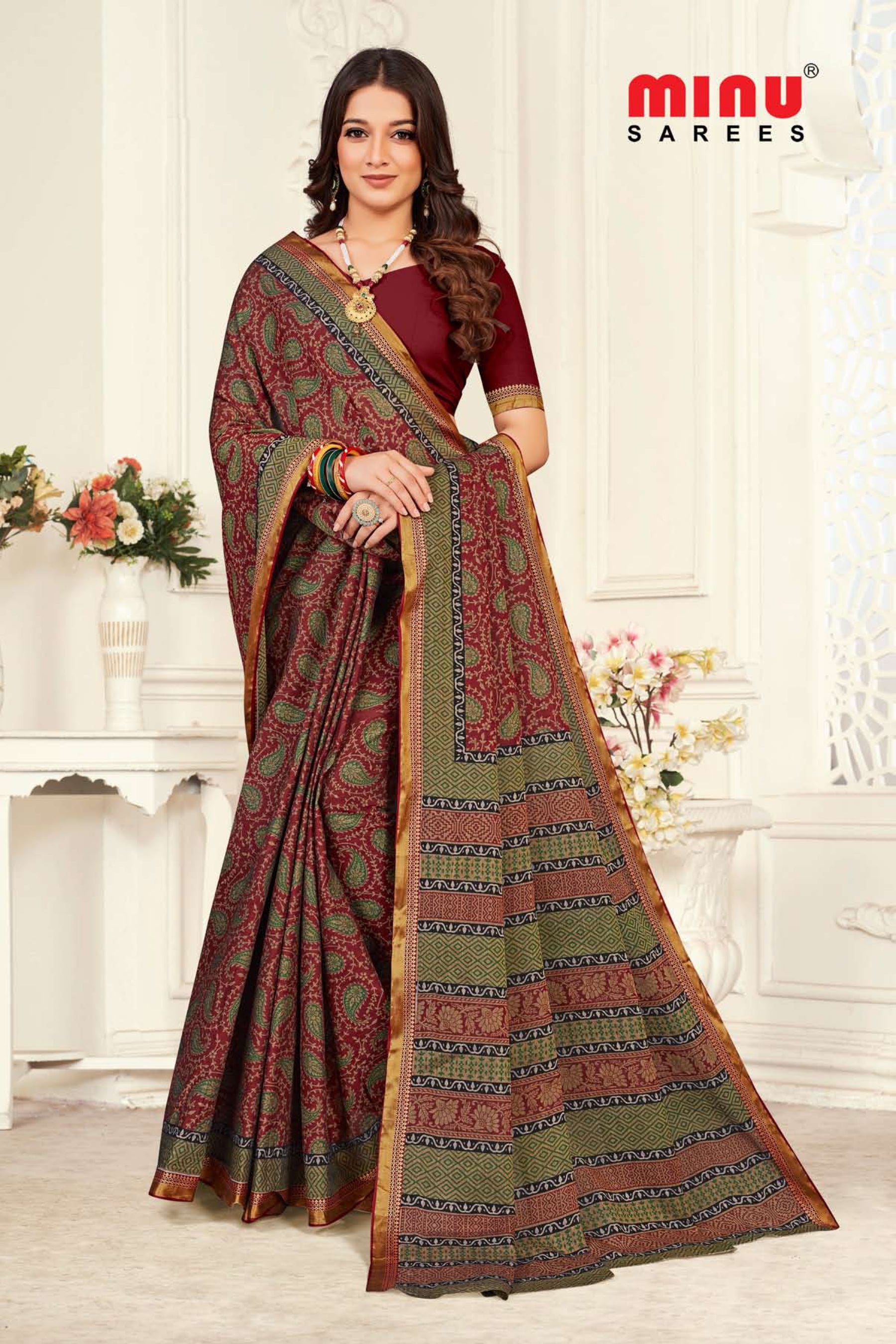 woman posing in best quality printed saree online image 