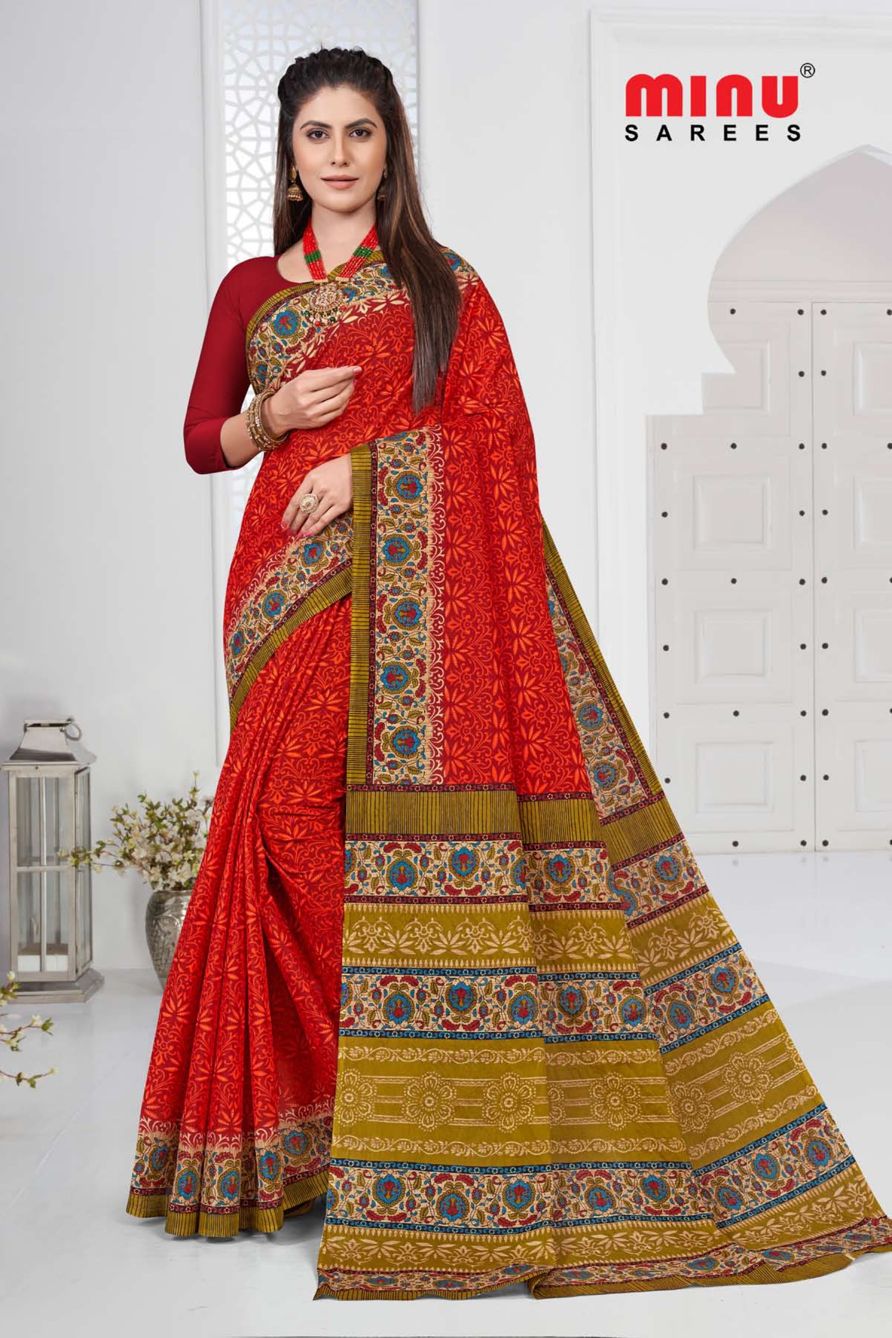 Red color printed saree for retail online